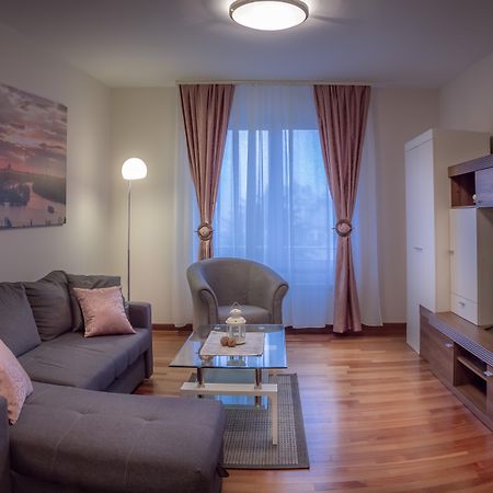 Feel Belgrade Apartments ภายนอก รูปภาพ