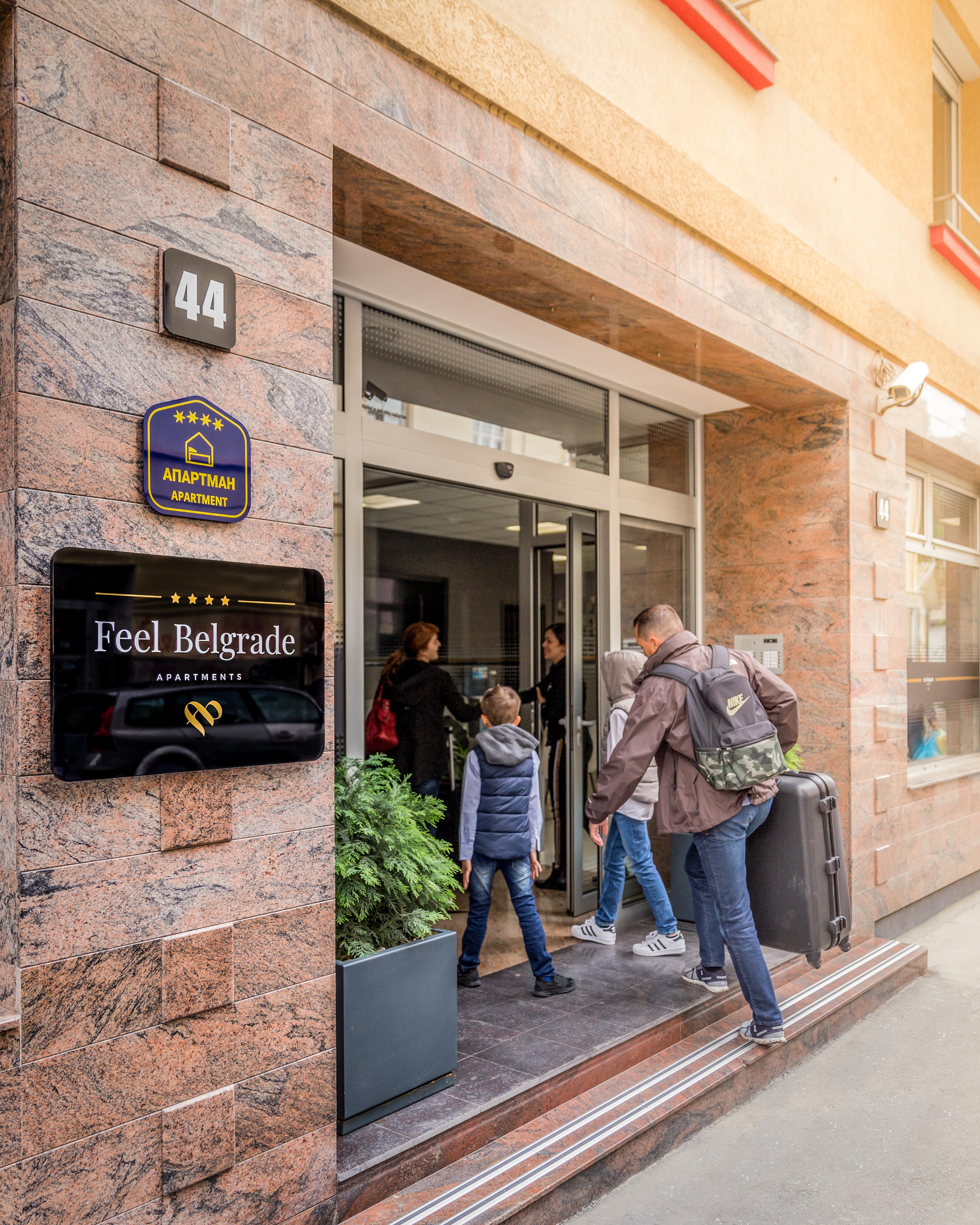 Feel Belgrade Apartments ภายนอก รูปภาพ